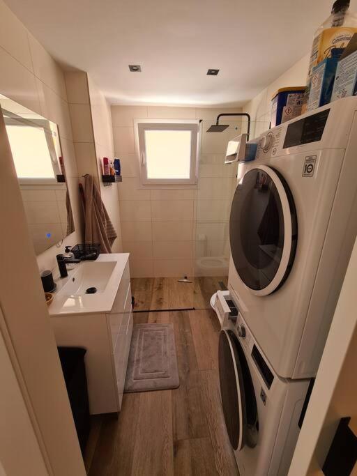 New Alexandra Apartment, 2 Min 40 Sec From Beach La Mata  Luaran gambar