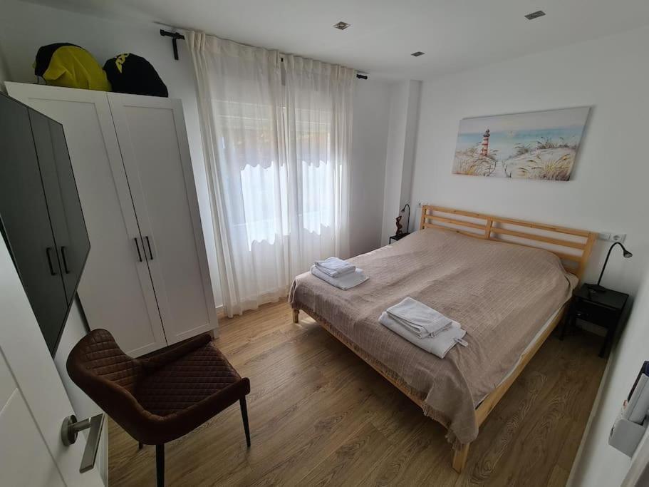 New Alexandra Apartment, 2 Min 40 Sec From Beach La Mata  Luaran gambar